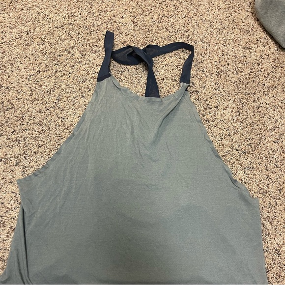 Nike Tank Top - Picture 1 of 2